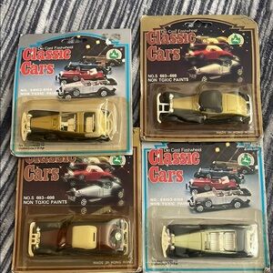 Lot of 4 CLASSIC CARS VINTAGE DIE CAST FASTWHEEL Vintage Die Cast cars